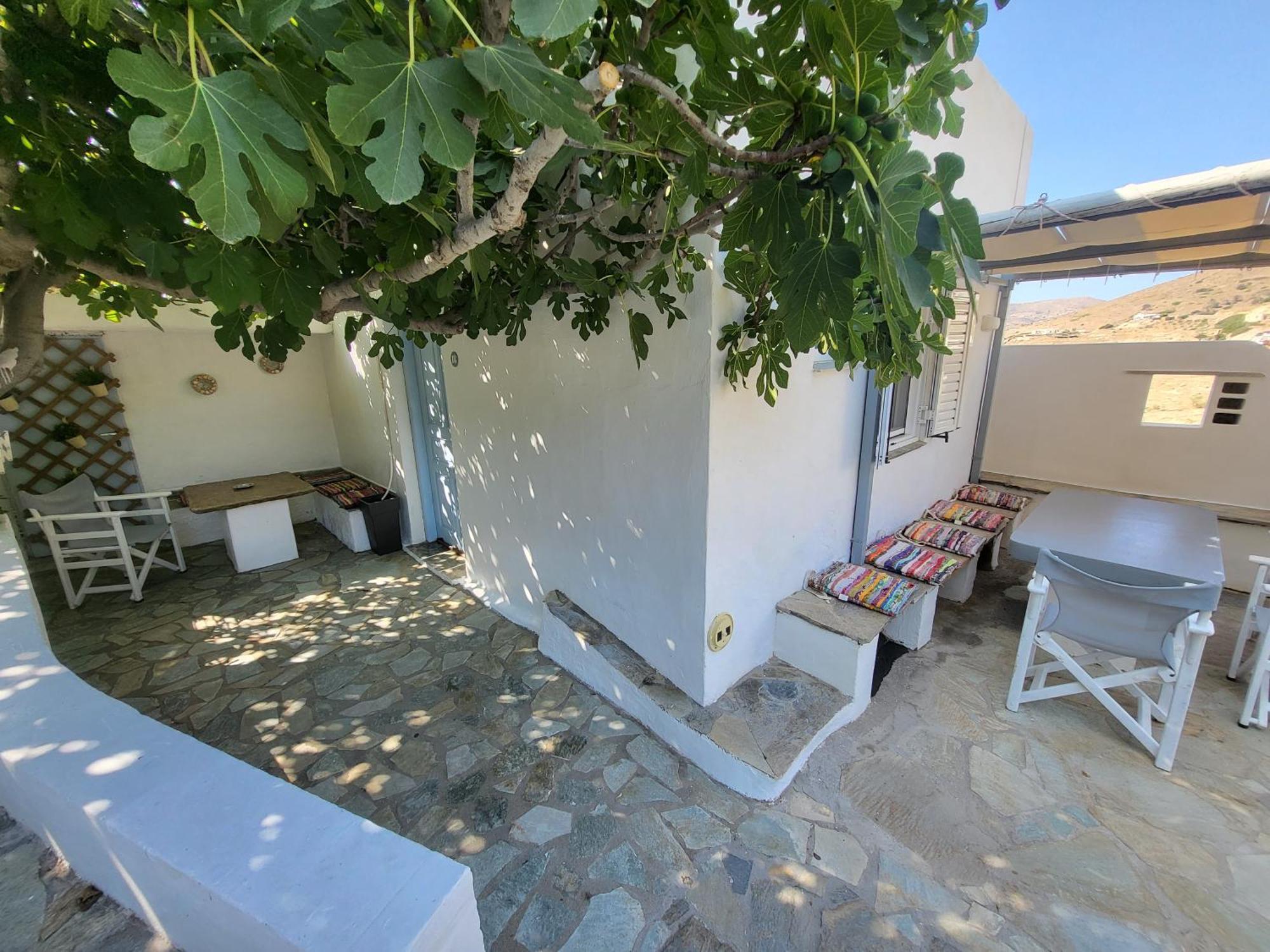 Ergina Chora (Ios)